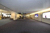 出発口