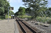南弟子屈駅