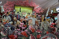 日本人形