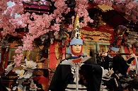 日本人形