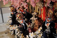 日本人形